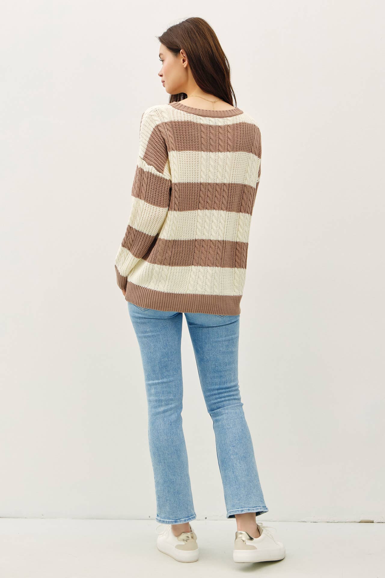 STRIPED CABLE KNIT CREW NECK SWEATER