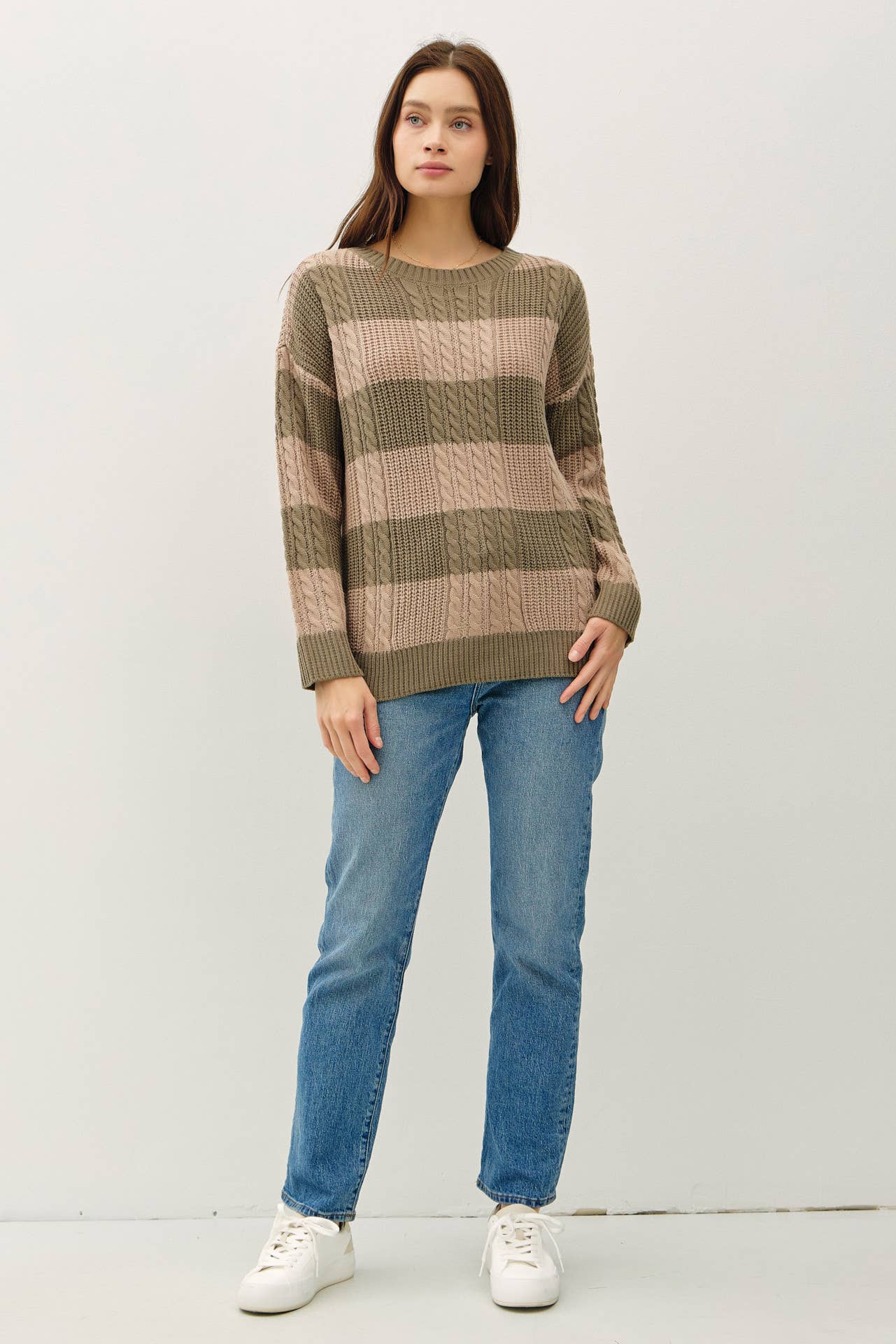 STRIPED CABLE KNIT CREW NECK SWEATER